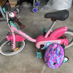 Kids' Bike With Training Wheels & Matching Helmet